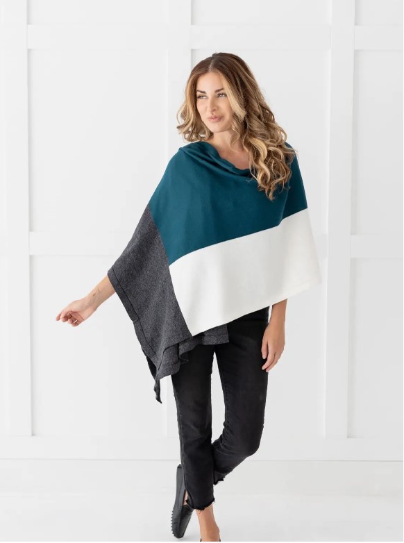 Organic cotton teal colorblock scarf for sustainable travel