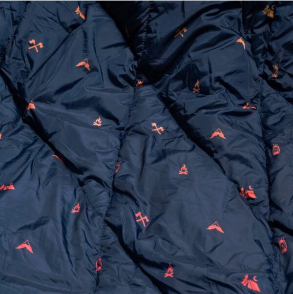 Close up of Outdoor Vibes eco-friendly down alternative puffy blanket